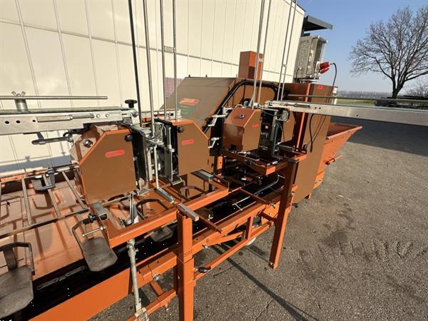 Grote foto javo super mega potmachine met dubbele pneumatische potdispenser agrarisch tuinbouw