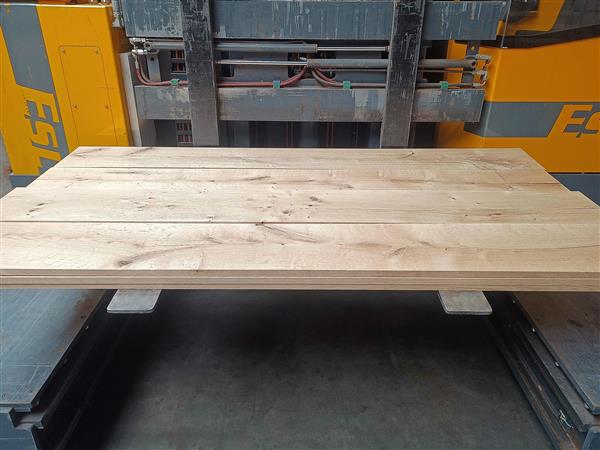 Grote foto 20x260mm 215cm eiken plank doe het zelf en verbouw hout en planken