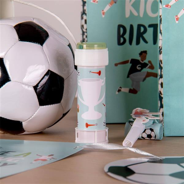 Grote foto voetbal stickers voor bellenblaasflesjes 11cm 6st verzamelen overige verzamelingen