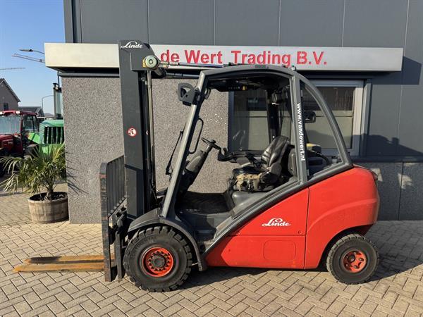 Grote foto heftruck linde h35d triplo550 freelift sideshift 2007 vw diesel agrarisch heftrucks