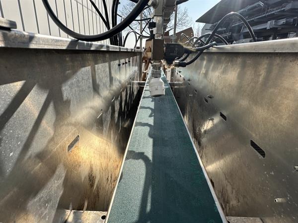 Grote foto javo broes met transportband agrarisch tuinbouw
