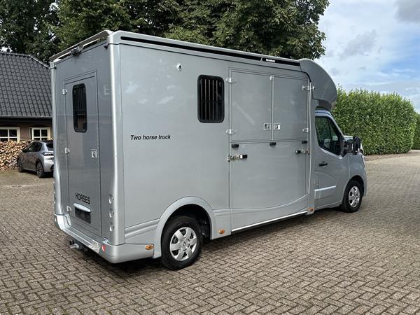 Grote foto horsetruck paardenvrachtwagen renault mast atm nieuw 2025 hengstenuitvoering bpm vrij doe het zelf en verbouw vrachtwagens