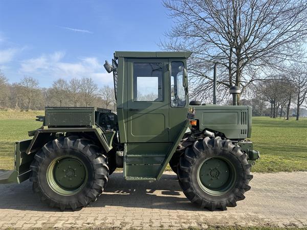 Grote foto mercedes benz mb trac 440 1065hr agrarisch tractoren