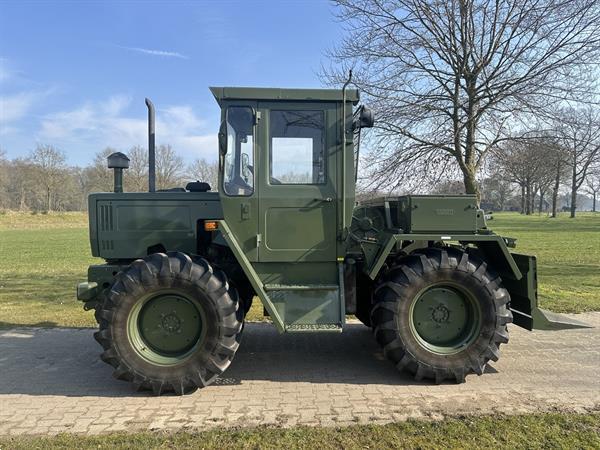 Grote foto mercedes benz mb trac 440 1065hr agrarisch tractoren