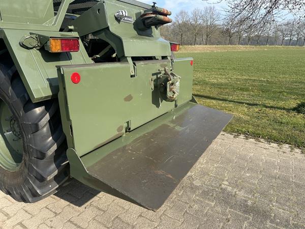 Grote foto mercedes benz mb trac 440 1065hr agrarisch tractoren