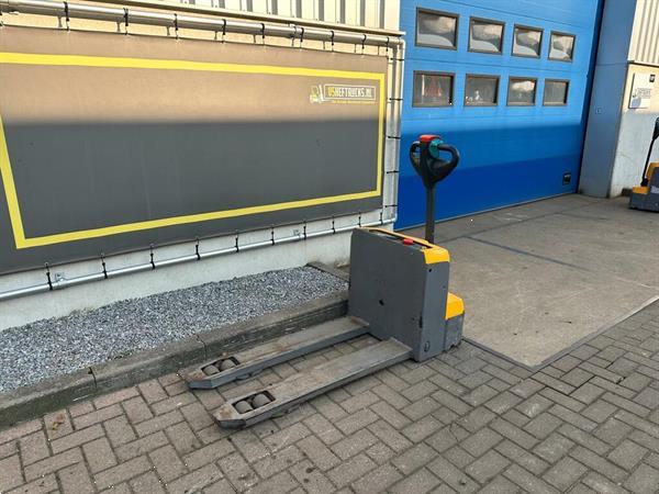 Grote foto vs 22084 elektrische palletwagen jungheinrich eje m13 doe het zelf en verbouw hefwerktuigen
