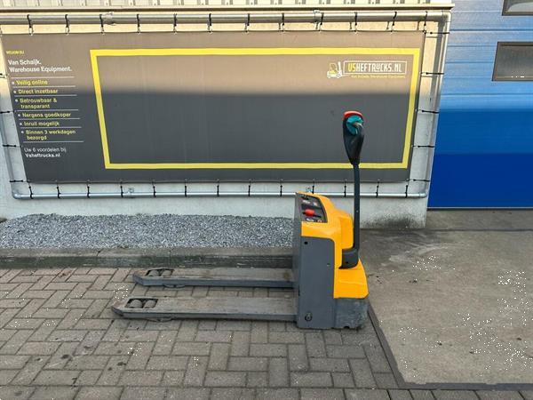 Grote foto vs 22084 elektrische palletwagen jungheinrich eje m13 doe het zelf en verbouw hefwerktuigen