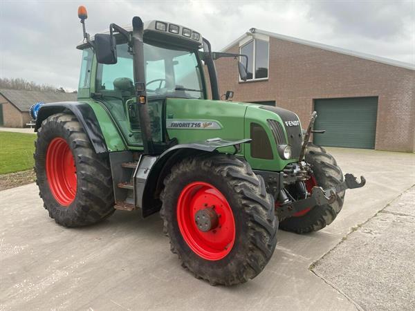 Grote foto fendt 716 vario 2001 agrarisch tractoren