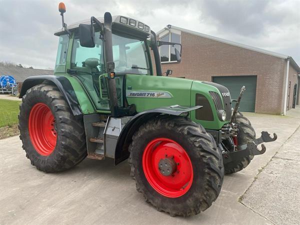 Grote foto fendt 716 vario 2001 agrarisch tractoren