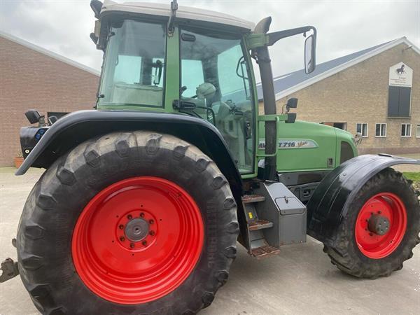 Grote foto fendt 716 vario 2001 agrarisch tractoren