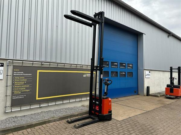 Grote foto vs 22080 elektrische stapelaar bt s10 3300mm accu204 doe het zelf en verbouw hefwerktuigen