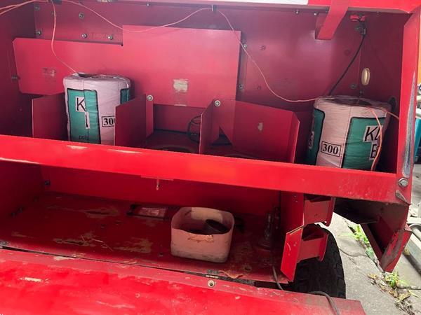 Grote foto welger 730 balen pers agrarisch hooibouw