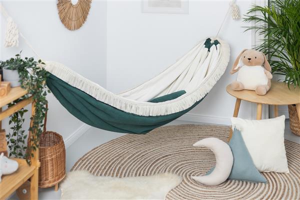 Grote foto luxe hangmat emerald met franjes corduroy emerald kinderen en baby complete kinderkamers