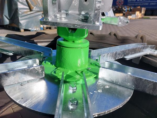 Grote foto zocon voerbandveger driepunt of euro agrarisch mechanisatie