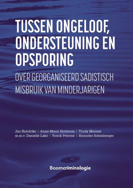 Grote foto tussen ongeloof ondersteuning en opsporing boeken overige boeken