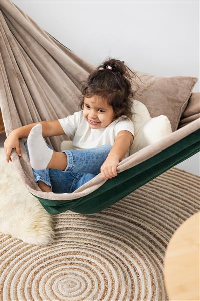 Grote foto luxe hangmat velvet emerald beige emerald kinderen en baby complete kinderkamers