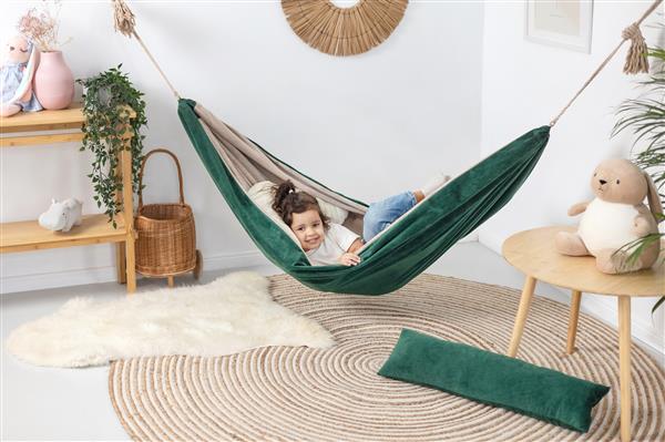 Grote foto luxe hangmat velvet emerald beige emerald kinderen en baby complete kinderkamers