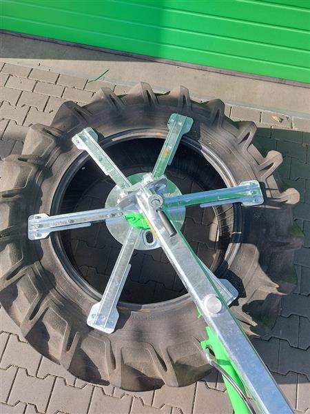 Grote foto zocon voerbandveger driepunt of euro agrarisch mechanisatie