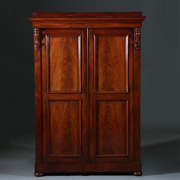 Grote foto victoriaans garderobe kast of kapstok met deuren praktisch interieur ca 1870 no.270115 antiek en kunst stoelen en banken