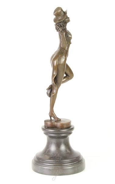 Grote foto een bronzen beeld sculptuur van een theater danseres tuin en terras tuindecoratie