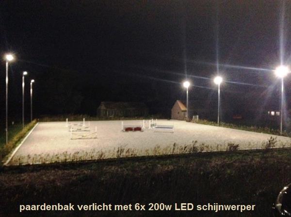 Grote foto vocare xlt 200w superpower multi focus schijnwerper led sportveld en plein verlichting zakelijke goederen overige zakelijke goederen