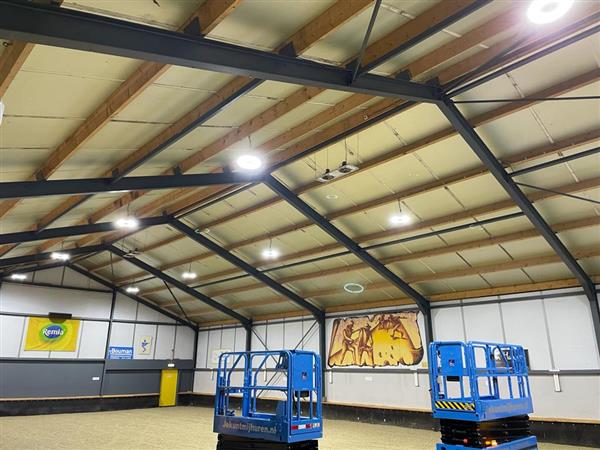 Grote foto led highbay 100w 16.000 lumen super power met nano coating tbv bedrijfshal zakelijke goederen overige zakelijke goederen