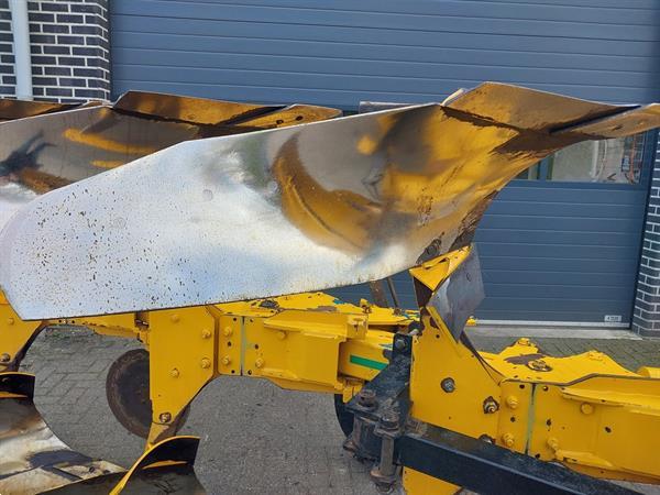 Grote foto rumptstad rpv 140 480 vario 4 schaar ploeg agrarisch ploegen