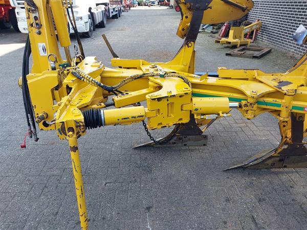 Grote foto rumptstad rpv 140 480 vario 4 schaar ploeg agrarisch ploegen