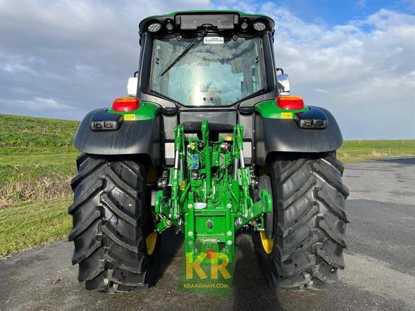 Grote foto john deere 6120m 692391 agrarisch tractoren