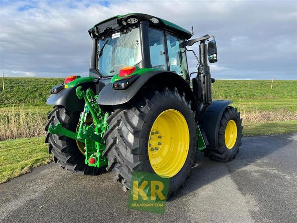 Grote foto john deere 6120m 692391 agrarisch tractoren