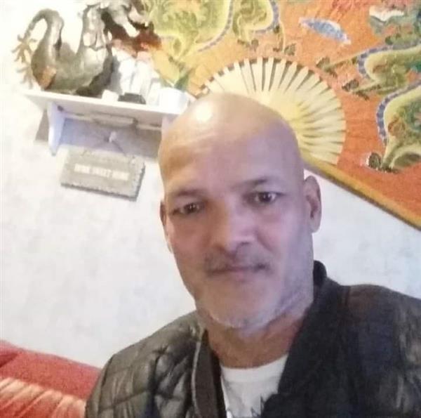 Grote foto lieve man zoekt lieve vrouw contacten en berichten man zoekt vrouw