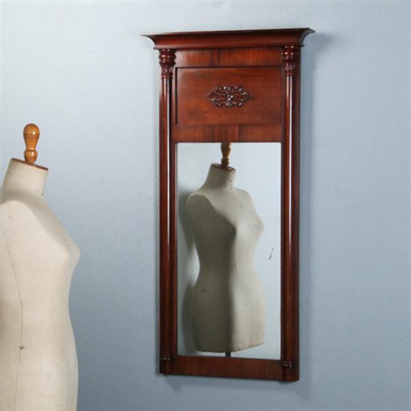 Grote foto smalle biedermeier mahoniehouten schouwspiegel ca 1820 met zuilen no.270135 hoogte 1.28 m. antiek en kunst spiegels