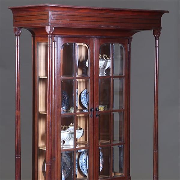 Grote foto salonmeubel vitrinekast of display cabinet vermoedelijk van of omgeving van den bosch en berlage n antiek en kunst stoelen en banken