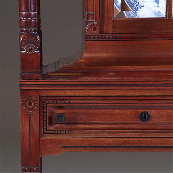 Grote foto salonmeubel vitrinekast of display cabinet vermoedelijk van of omgeving van den bosch en berlage n antiek en kunst stoelen en banken