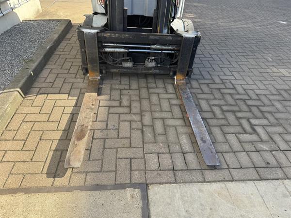 Grote foto vs 22106 elektrische duplex heftruck still rx60 25 vorkenspreider agrarisch heftrucks