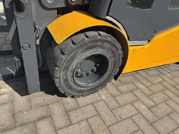 Grote foto vs 22115 elektrische triplex 3 ton heftruck jungheinrich efg 430k agrarisch heftrucks