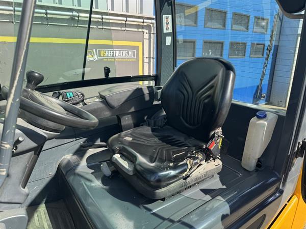 Grote foto vs 22115 elektrische triplex 3 ton heftruck jungheinrich efg 430k agrarisch heftrucks