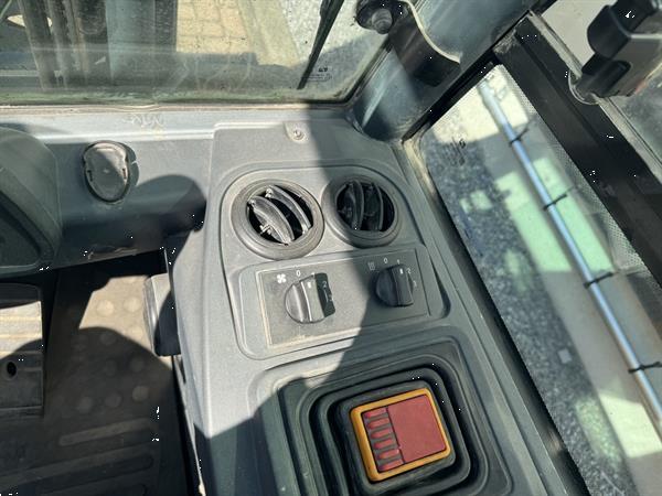 Grote foto vs 22115 elektrische triplex 3 ton heftruck jungheinrich efg 430k agrarisch heftrucks