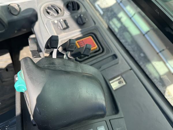 Grote foto vs 22115 elektrische triplex 3 ton heftruck jungheinrich efg 430k agrarisch heftrucks
