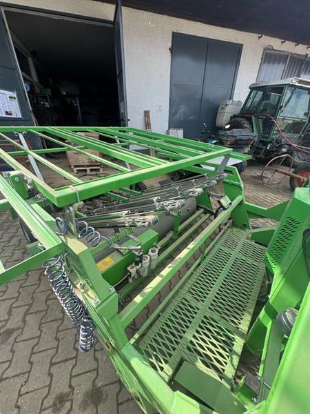 Grote foto hortech tre.190 180 4.ce.0005 plantmachine halfautomatisch agrarisch zaaimachines