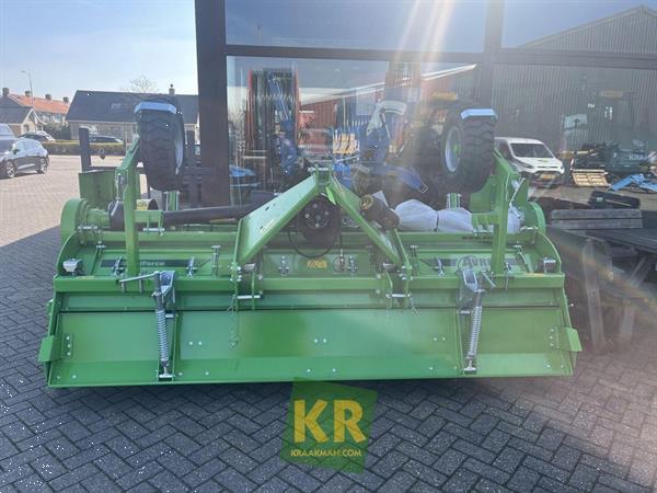 Grote foto avr multiforce 690994 agrarisch akkerbouw