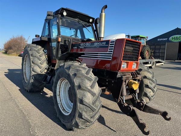 Grote foto new holland 180 90 dt agrarisch tractoren