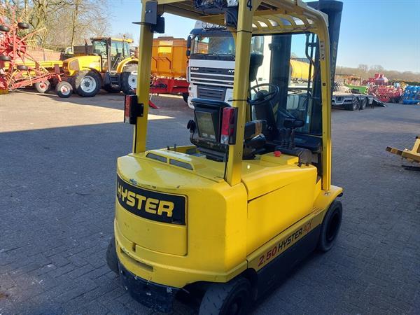 Grote foto hyster 2.50 xm elektrische heftruck 2.5 ton agrarisch heftrucks