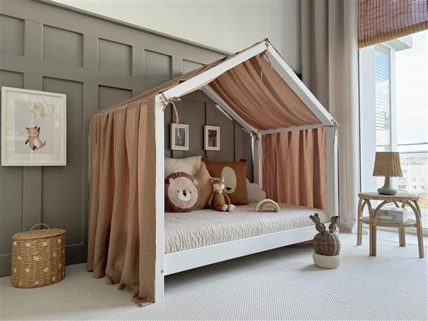 Grote foto mousseline klamboe met details voor bedhuis type b wit met gouden sterren kinderen en baby complete kinderkamers