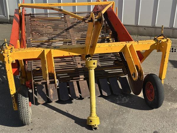 Grote foto samon aardappelrooier agrarisch aardappelpootmachines