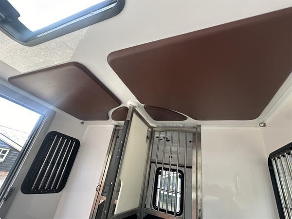 Grote foto horsetruck paardenvrachtwagen atm nieuw 2025 bpm vrij doe het zelf en verbouw vrachtwagens