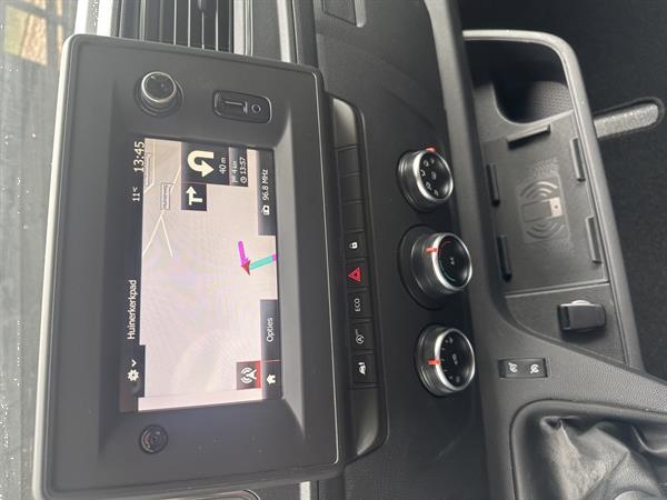 Grote foto horsetruck paardenvrachtwagen renault master nieuw 2025 hengstenuitvoering bpm vrij doe het zelf en verbouw vrachtwagens