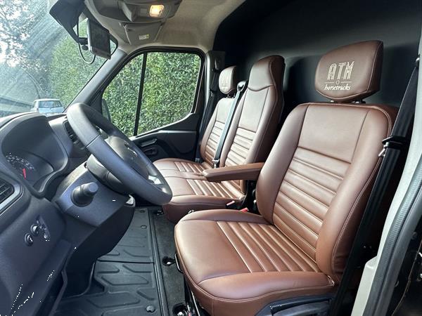 Grote foto horsetruck paardenvrachtwagen renault master atm nieuw 2025 hengstenuitvoering bpm vrij doe het zelf en verbouw vrachtwagens