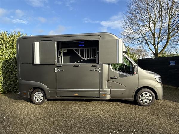 Grote foto horsetruck paardenvrachtwagen nieuw 2025 bpm vrij hengstenuitvoering doe het zelf en verbouw vrachtwagens