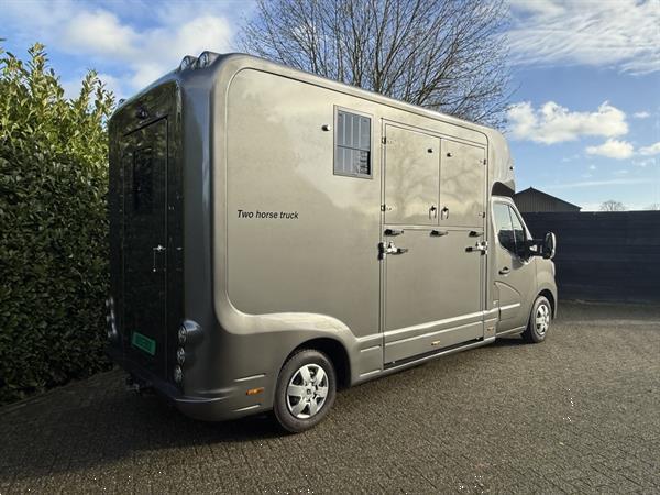 Grote foto horsetruck paardenvrachtwagen nieuw 2025 bpm vrij hengstenuitvoering doe het zelf en verbouw vrachtwagens